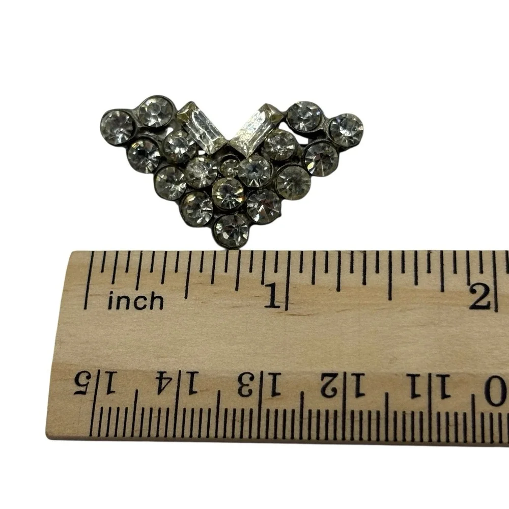 Art Deco Brooch Pin Pot Metal Baguette Clear Rhinestone V Shaped VTG Silver Tone